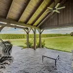 Gorgeous Ronks Retreat Patio, Grill And Fireplace!