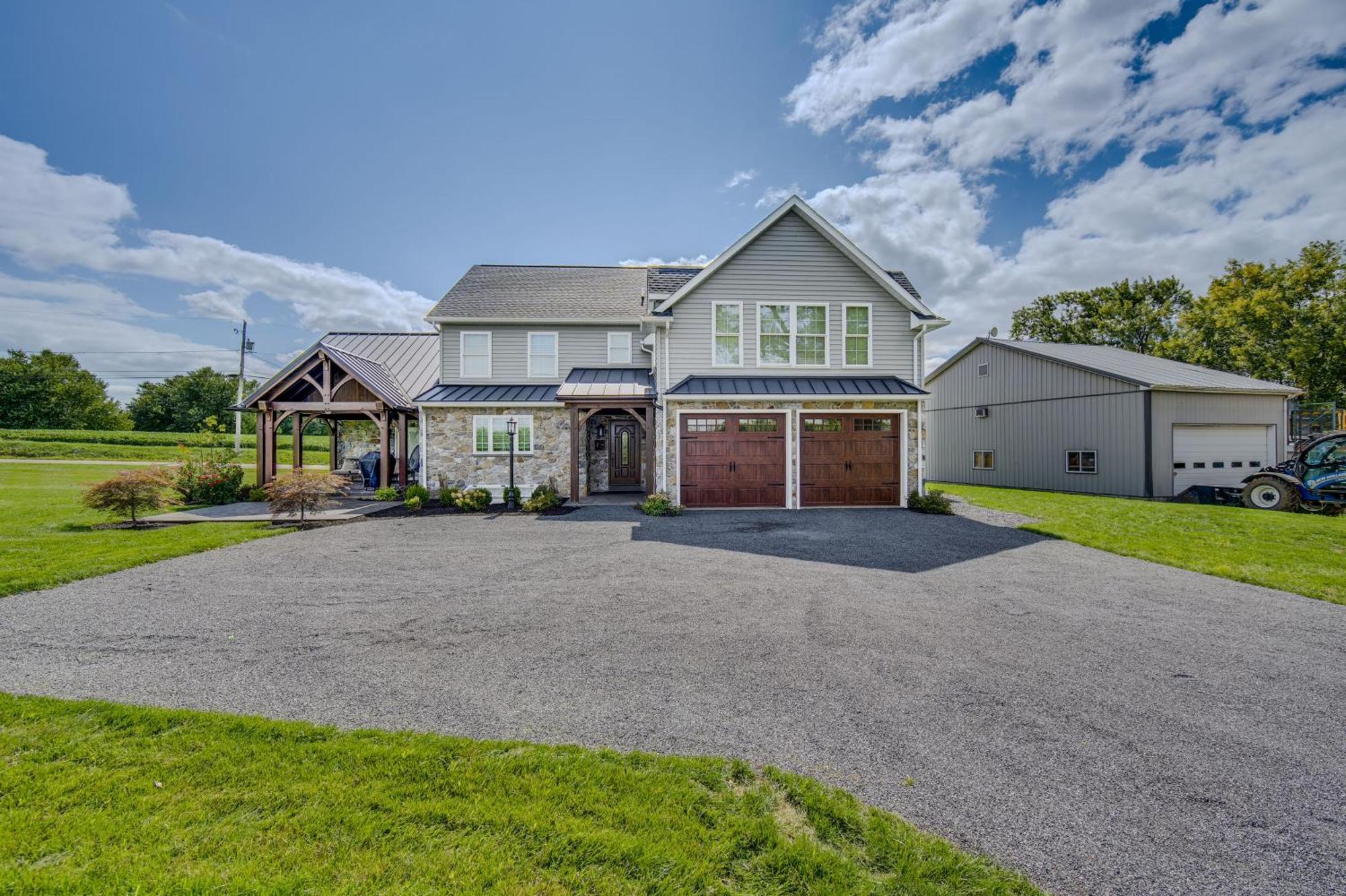 Gorgeous Retreat Patio, Grill And Fireplace! Ronks